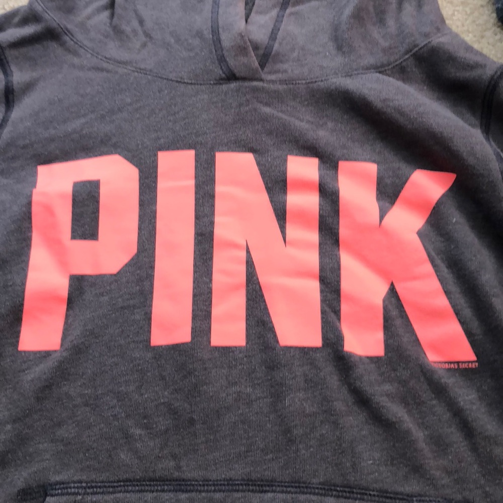 long sleeve hoodie